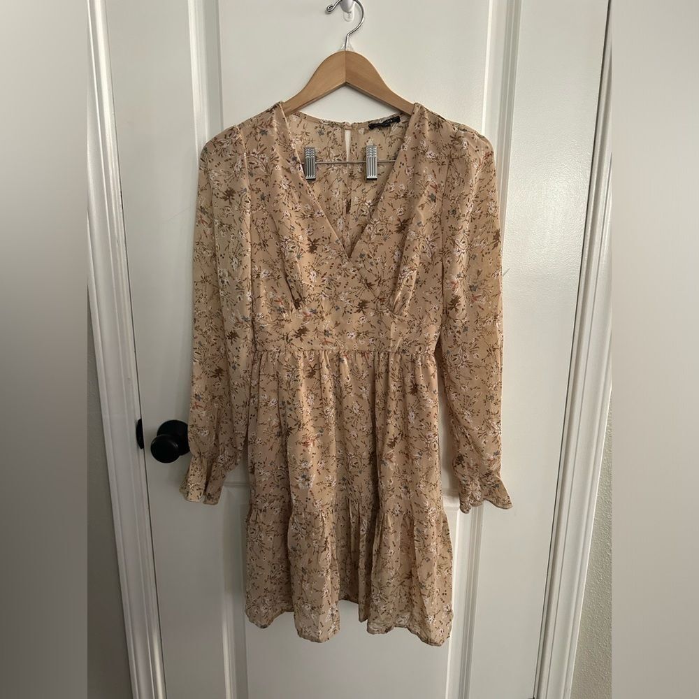 NWOT PaperMoon Women's Floral Dress Size M